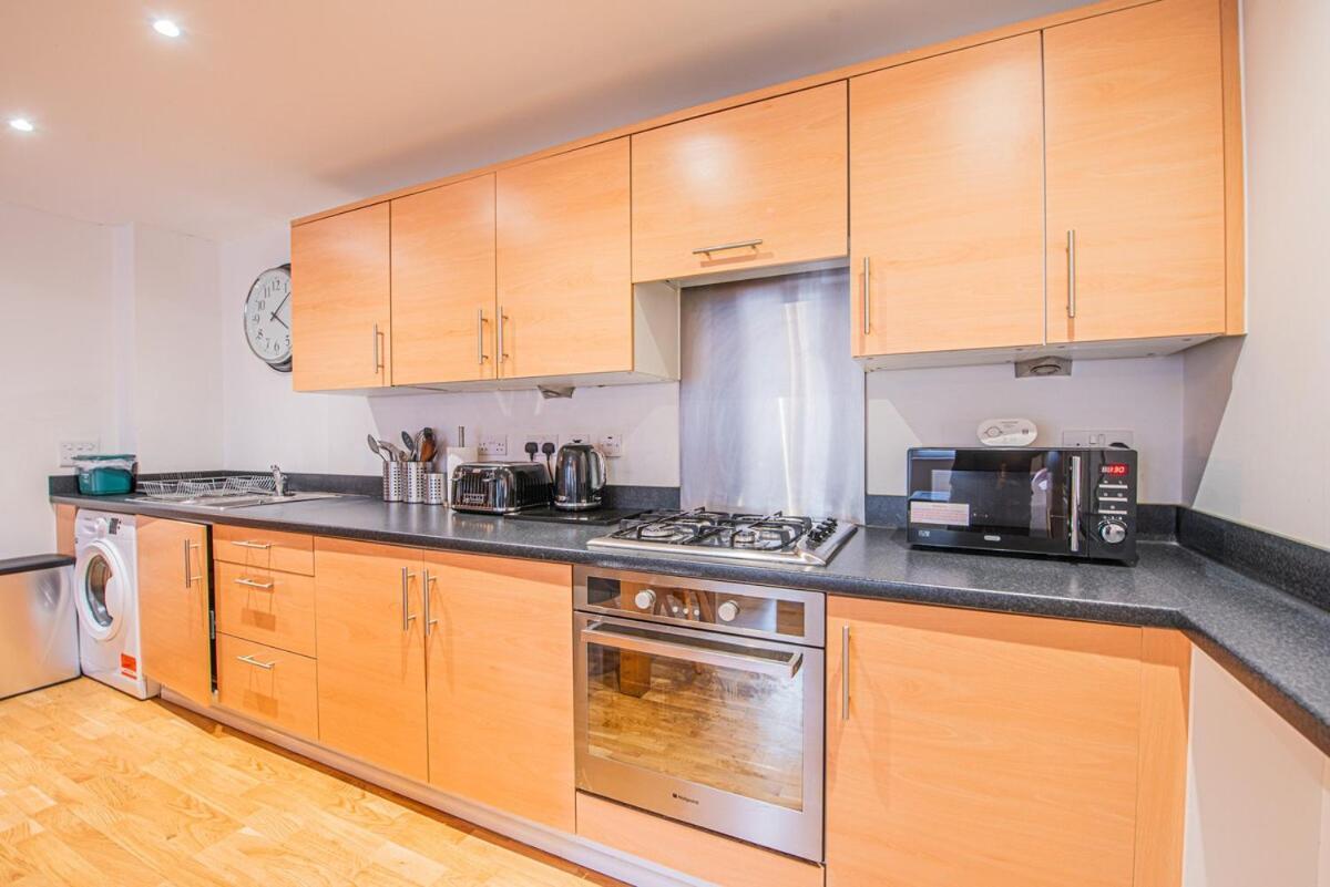 Appartamento Stylish Spacious 3 Bed 5min Walk From Station Londra